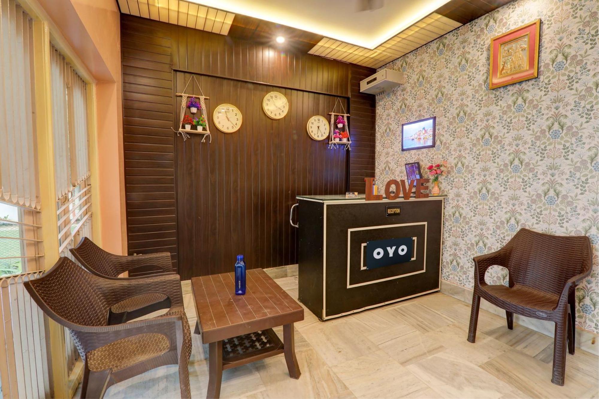 Hotel O Flagship Adbhut Moment Hotel Варанаси Экстерьер фото